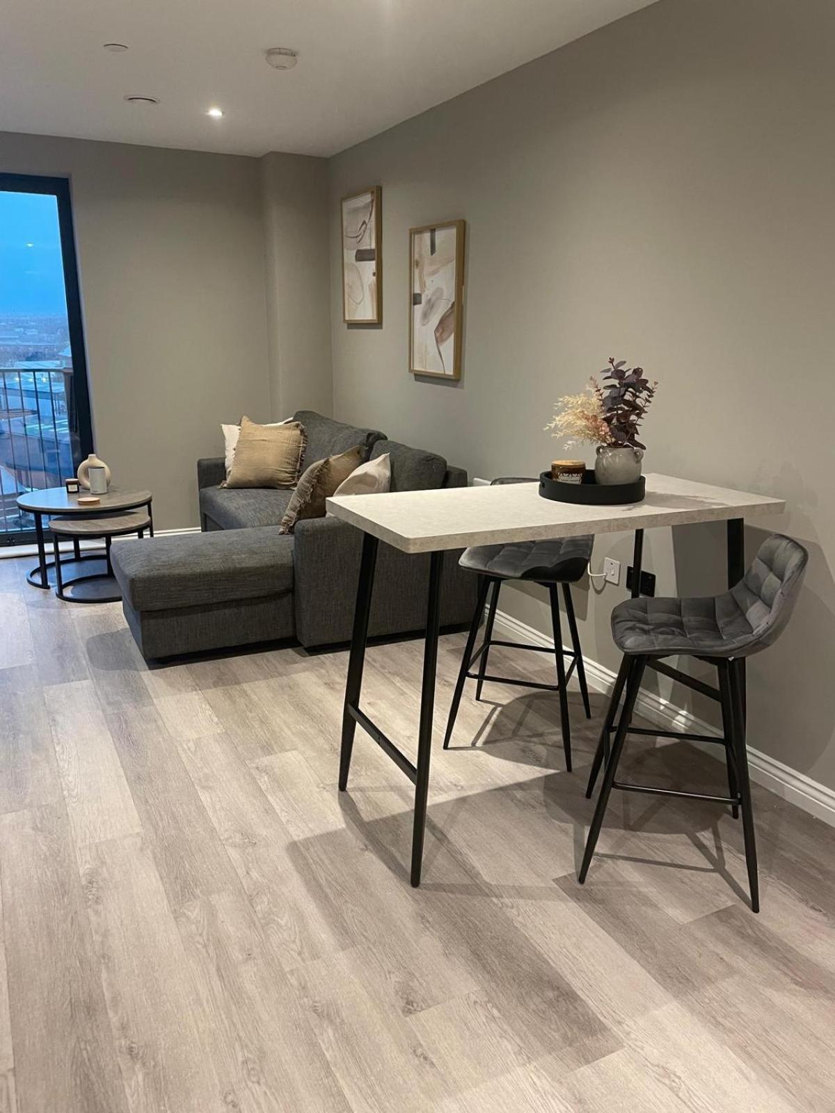 Superior 1 Bed Apartment By Leeds Train Staiton Exterior foto